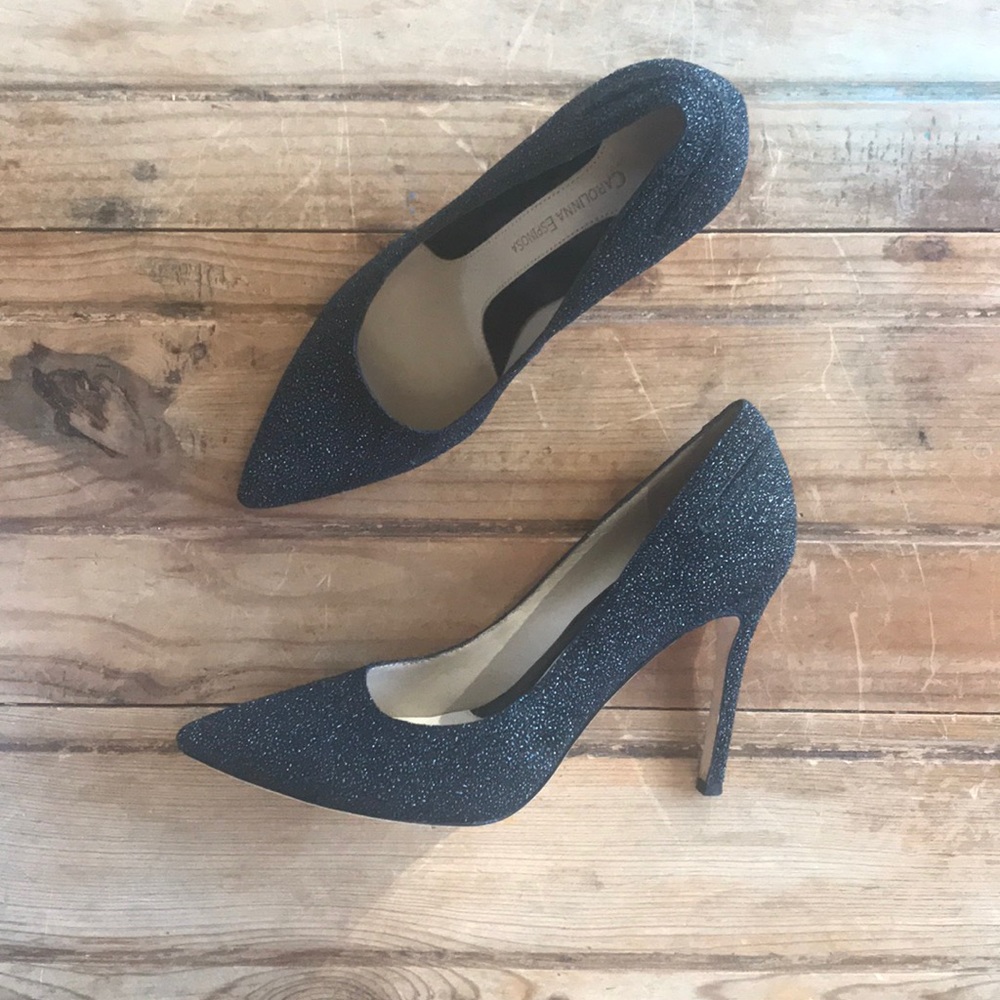 Carolinna Espinosa Pumps